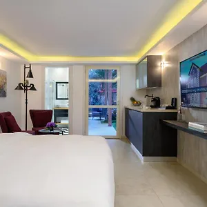 https://carmella-boutique-hotel.gethaifahotels.com
